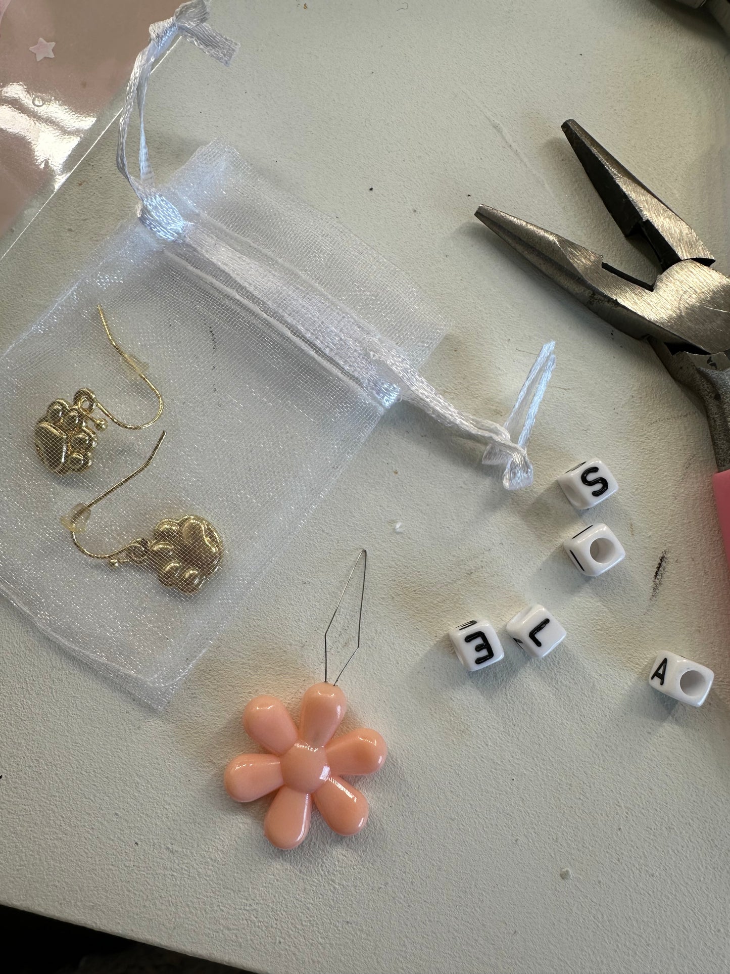Sæt perler på snor værktøj
