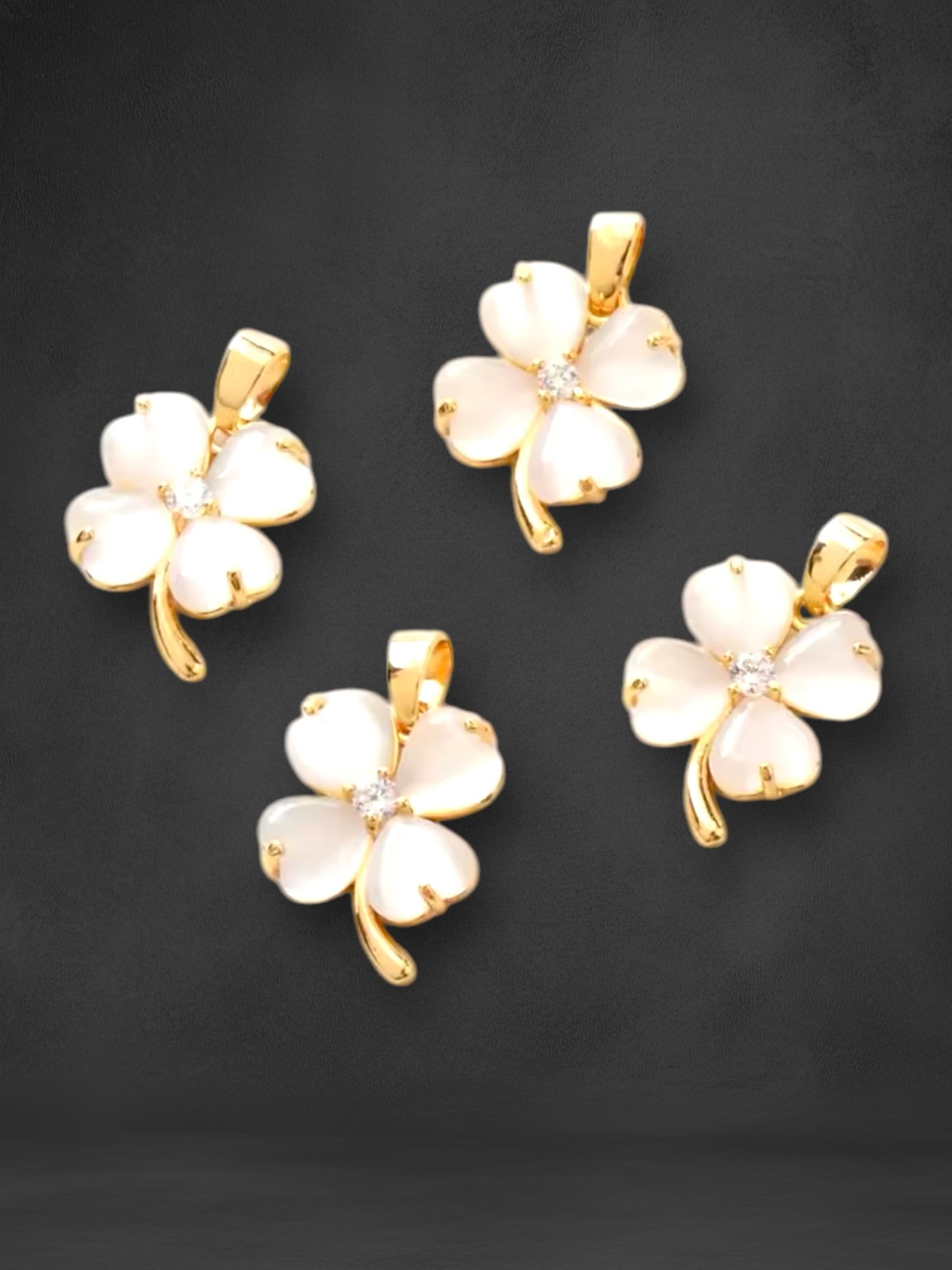 Smukke blomstercharms