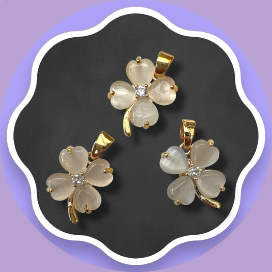 Smukke blomstercharms